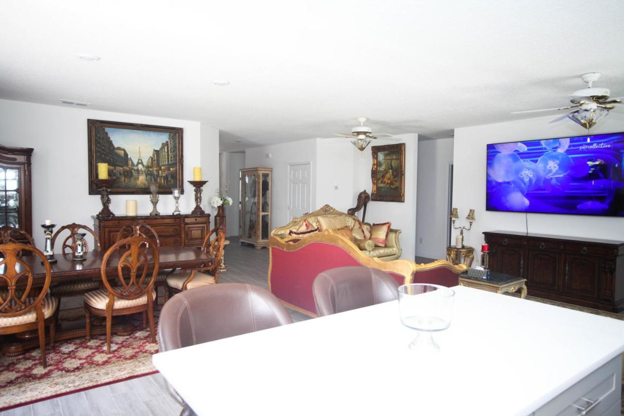 A Beautiful Queen Bedroom Orlando Ngoại thất bức ảnh