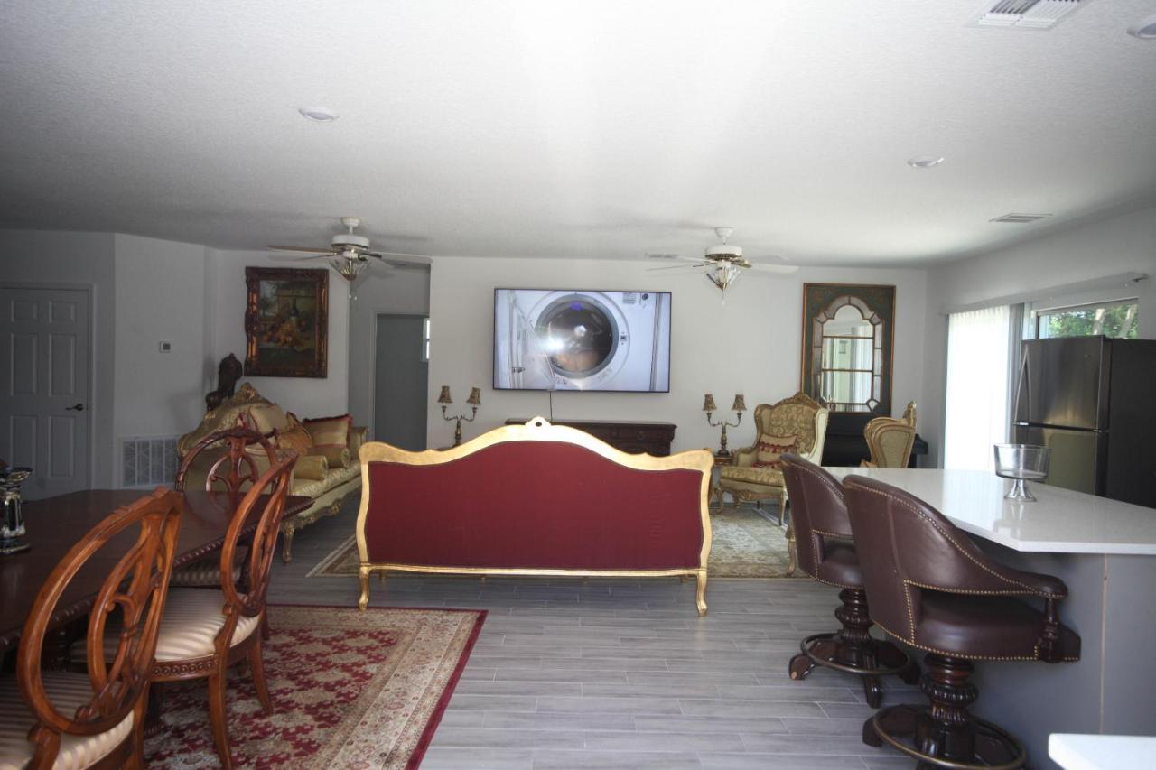 A Beautiful Queen Bedroom Orlando Ngoại thất bức ảnh