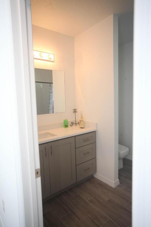 A Beautiful Queen Bedroom Orlando Ngoại thất bức ảnh