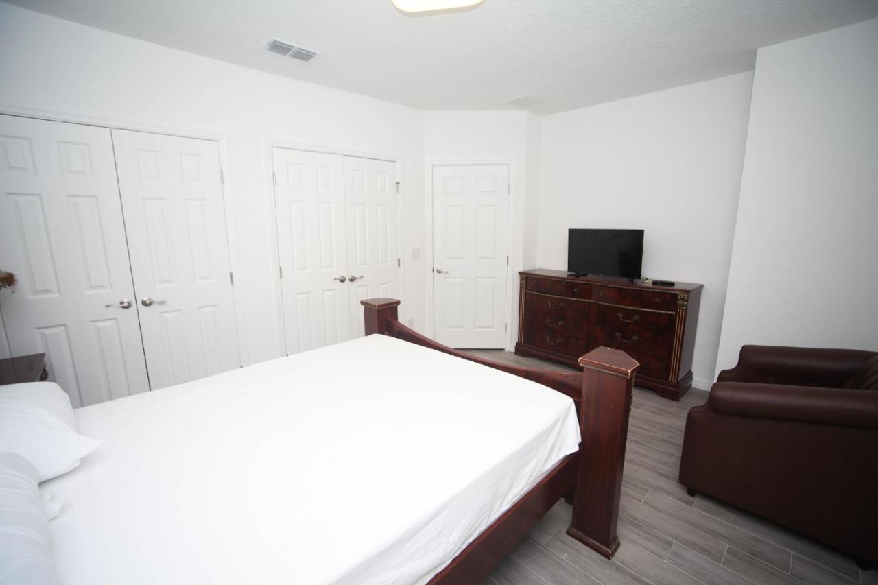 A Beautiful Queen Bedroom Orlando Ngoại thất bức ảnh